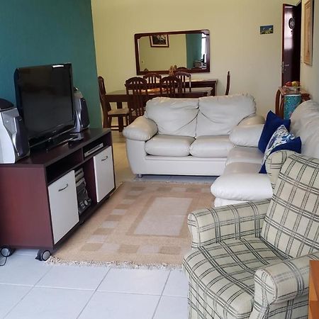 Apartamento Marco E Hilda อูบาตูบา ภายนอก รูปภาพ